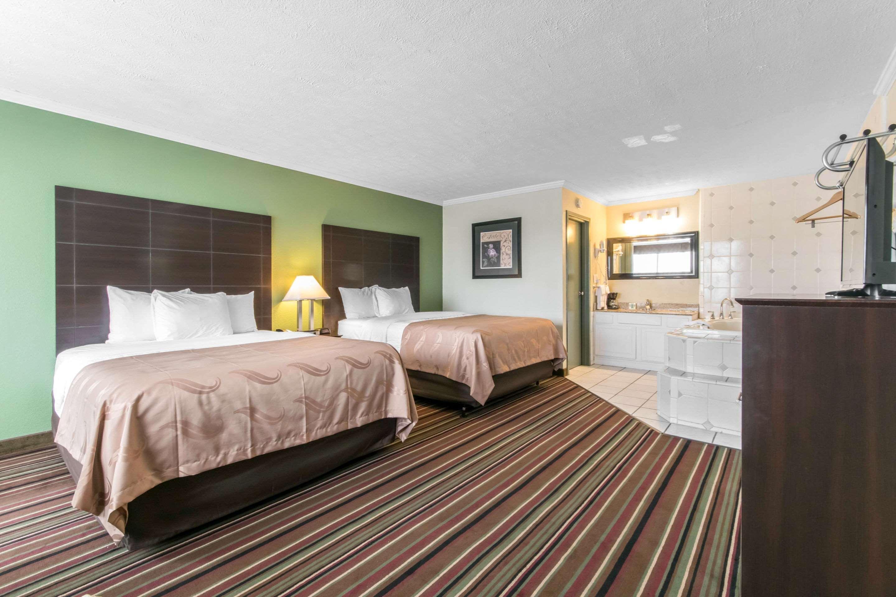Quality Inn & Suites Horse Cave Exterior foto