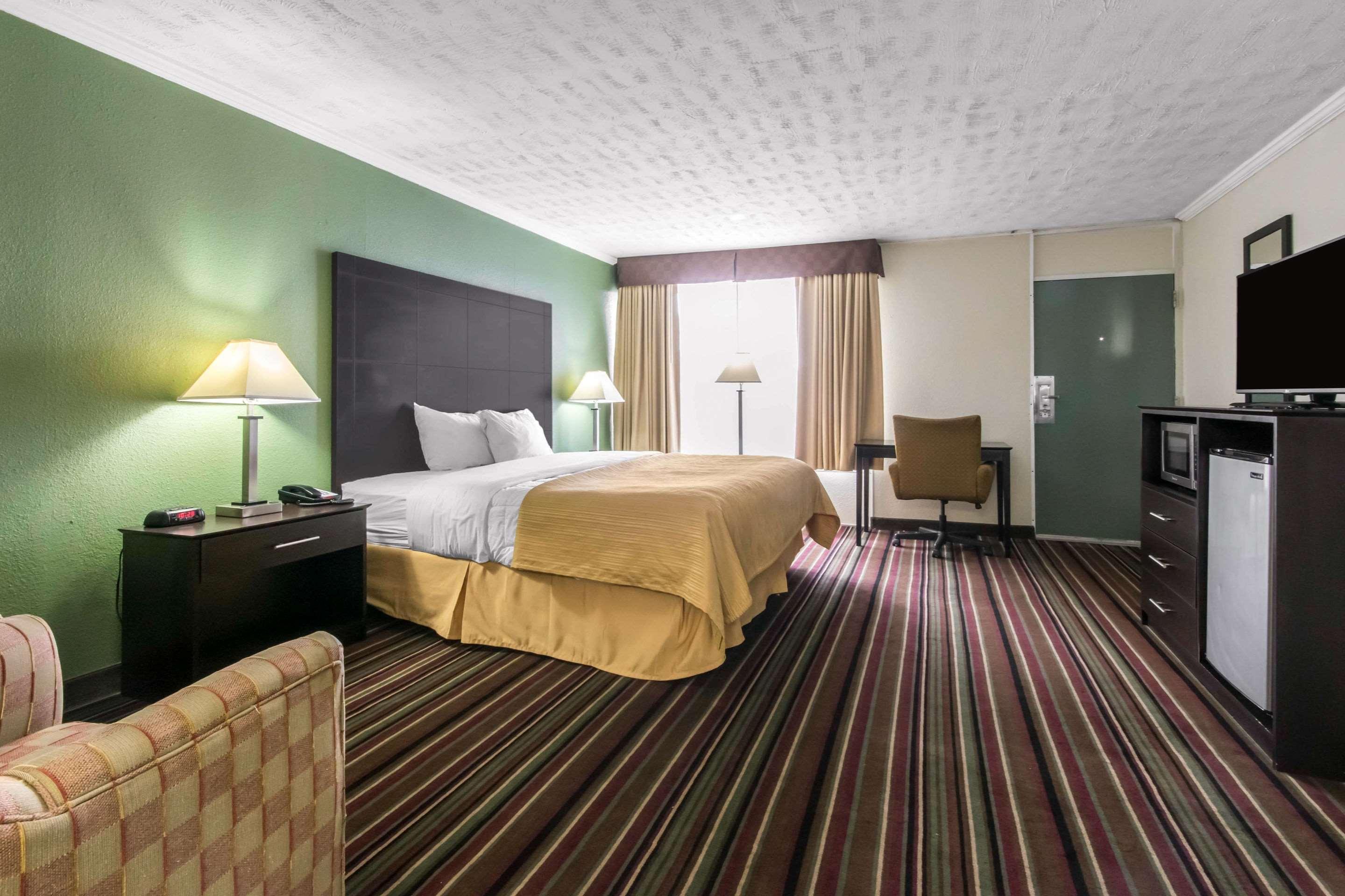 Quality Inn & Suites Horse Cave Exterior foto