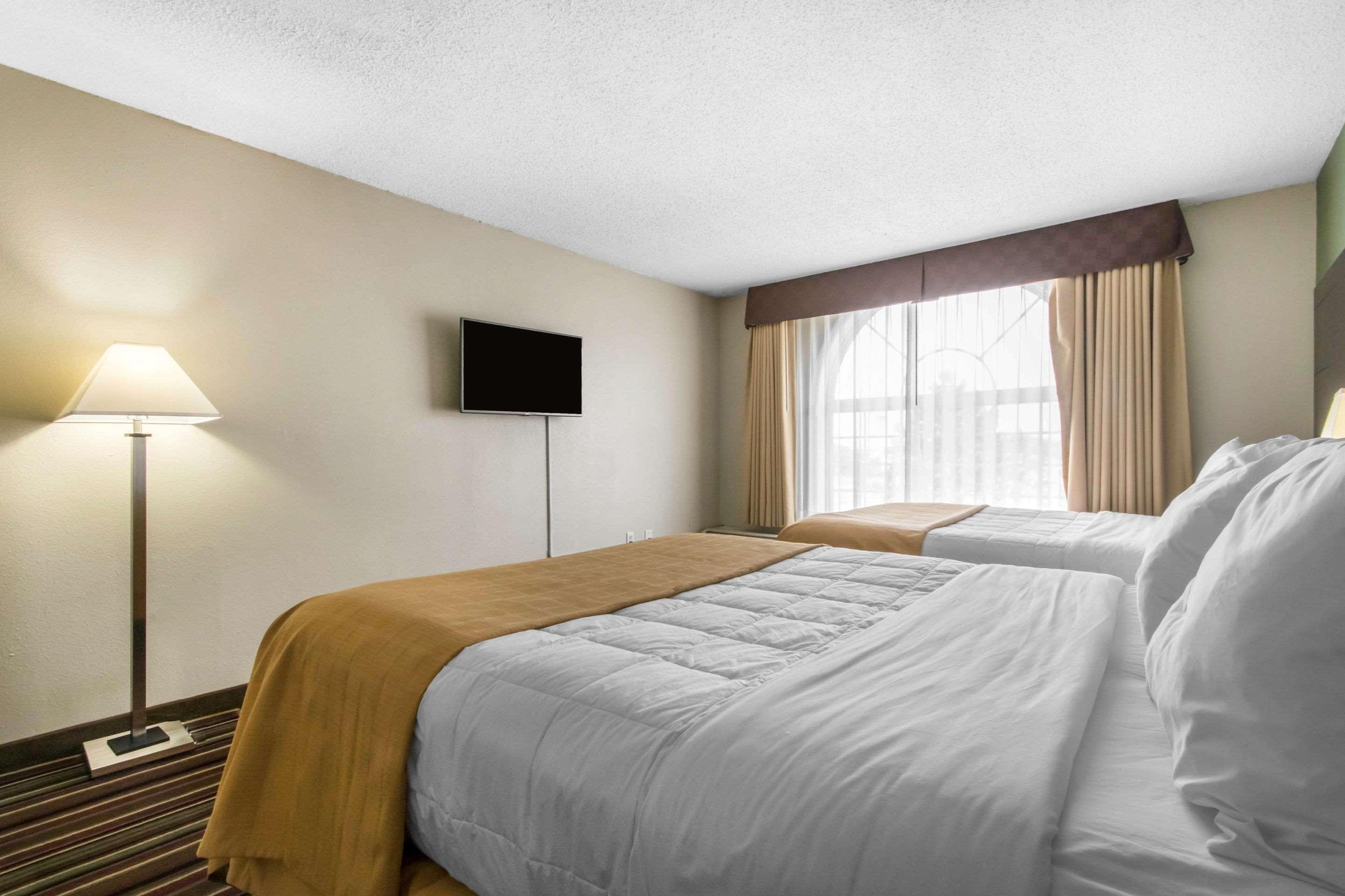Quality Inn & Suites Horse Cave Exterior foto